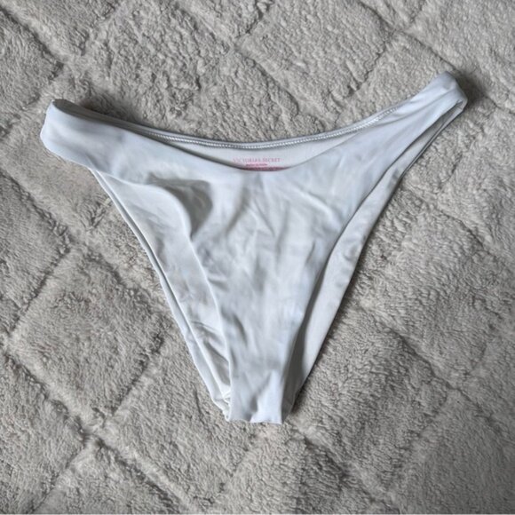 Victoria's Secret | White Brazilian Bikini Bottoms | Size Medium - Picture 2 of 6